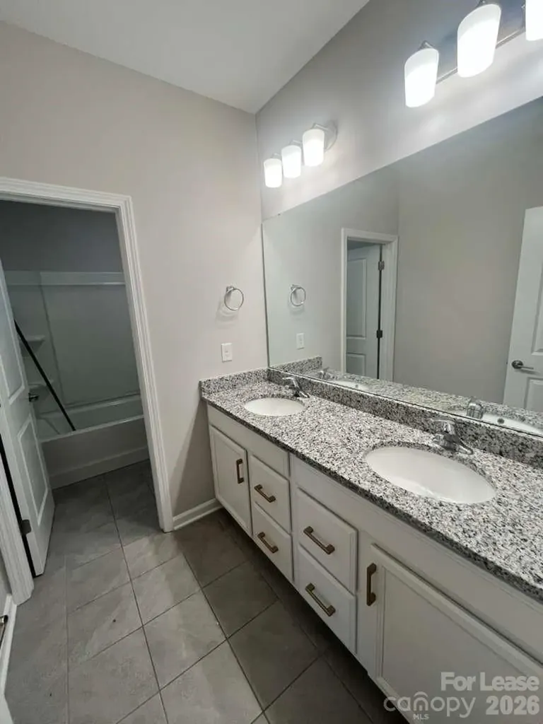 5714 Rivulet Way Charlotte NC 28215