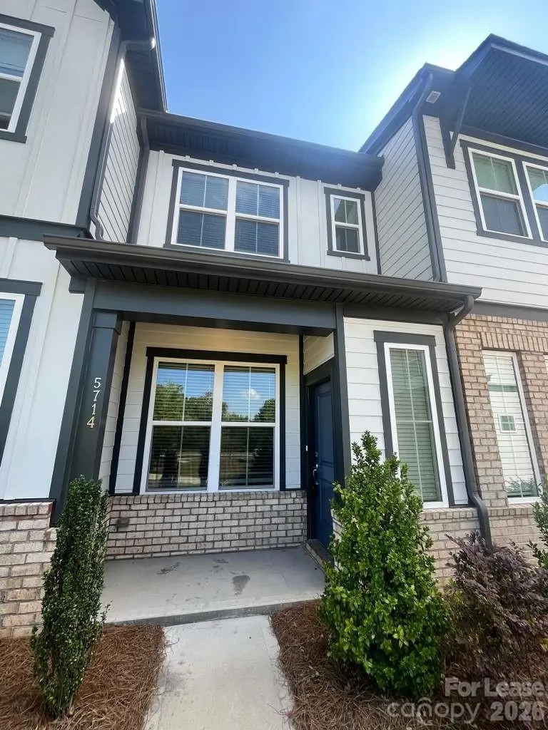 5714 Rivulet Way Charlotte NC 28215