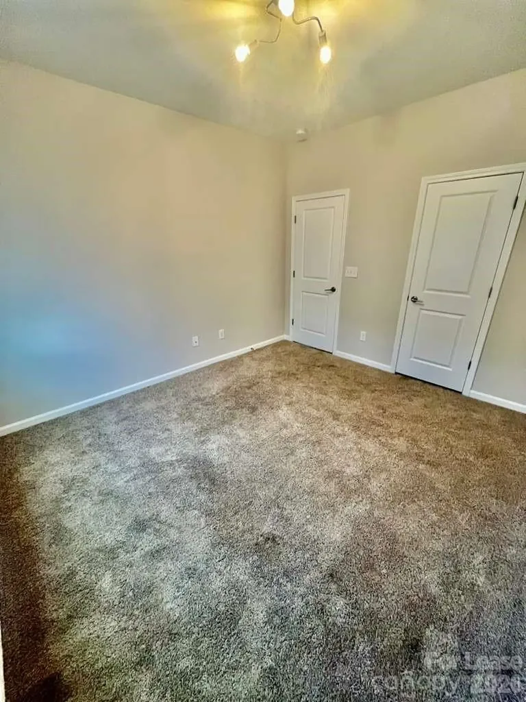 5714 Rivulet Way Charlotte NC 28215
