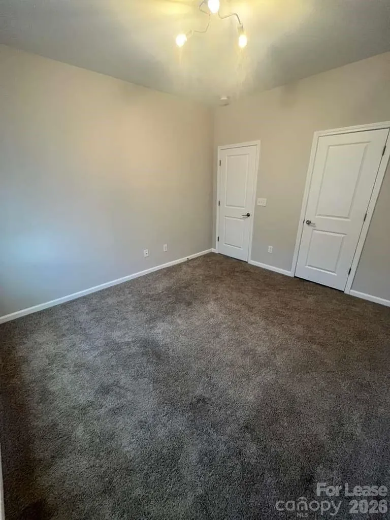 5714 Rivulet Way Charlotte NC 28215