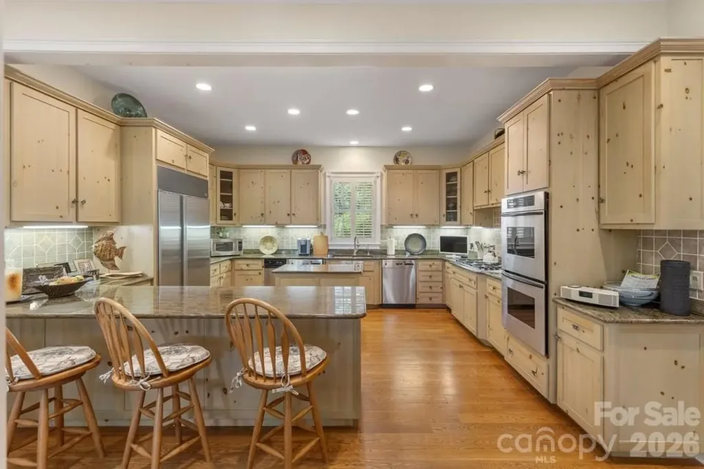 17 Sunset Trace Highlands NC 28741