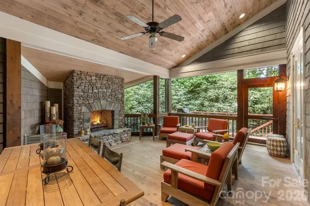 17 Sunset Trace Highlands NC 28741