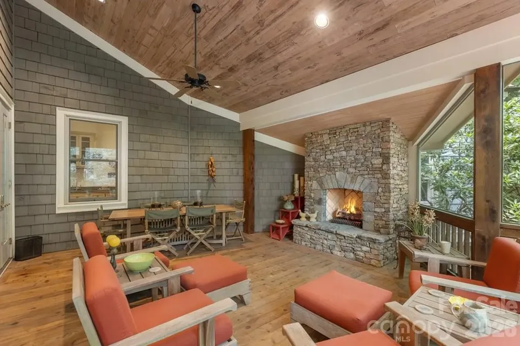 17 Sunset Trace Highlands NC 28741