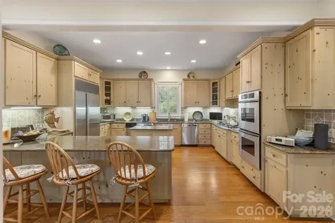 17 Sunset Trace Highlands NC 28741