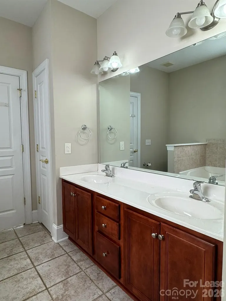 5117 Alysheba Drive Indian Trail NC 28079
