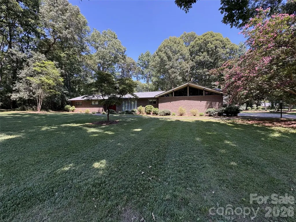 107 Augusta Drive Statesville NC 28625