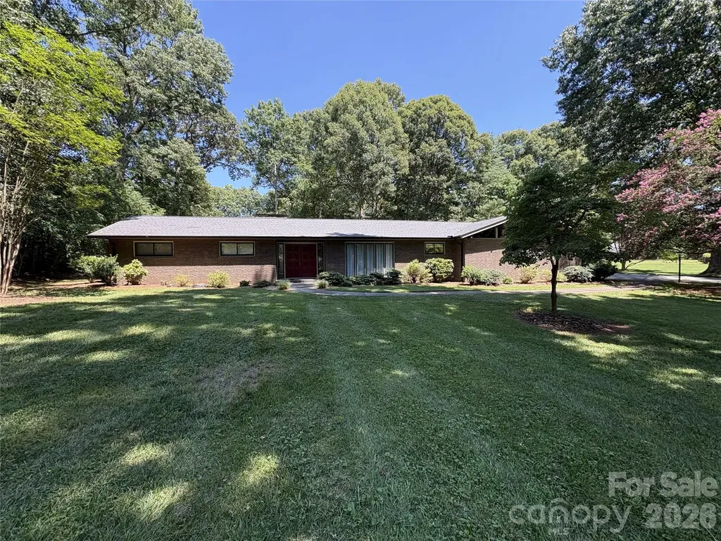 107 Augusta Drive Statesville NC 28625