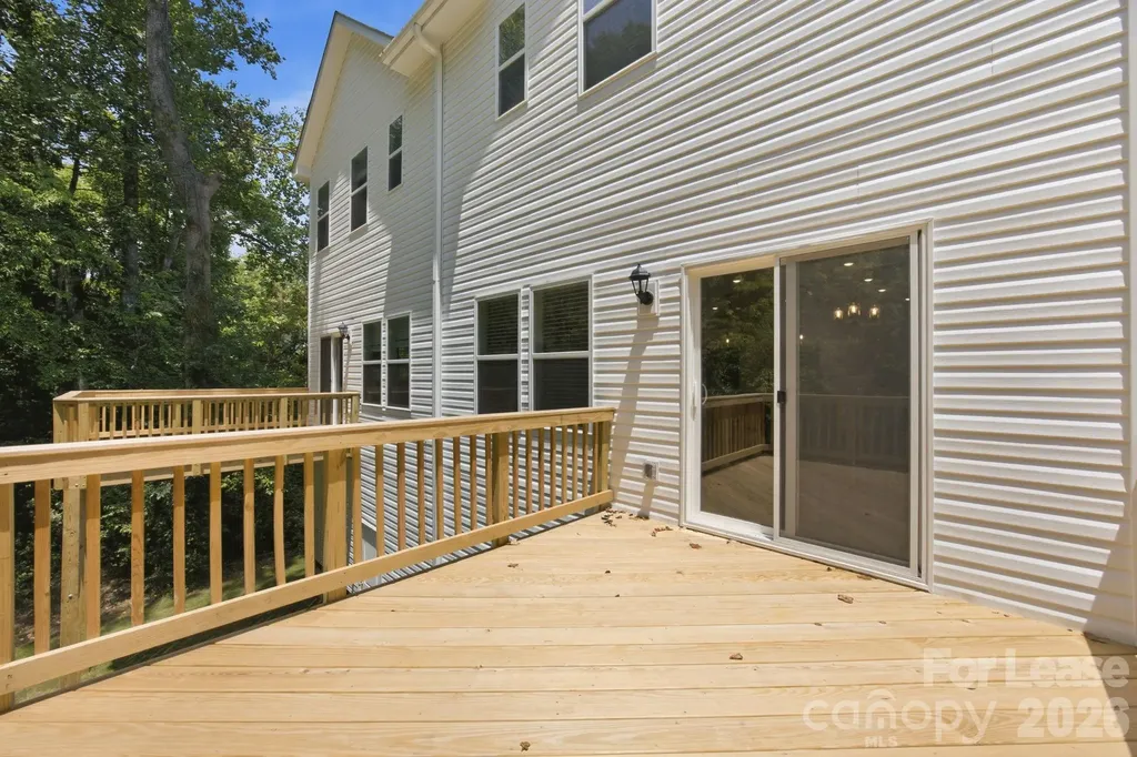 3018 Reid Avenue Charlotte NC 28208