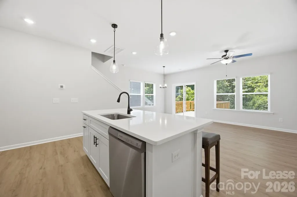 3018 Reid Avenue Charlotte NC 28208