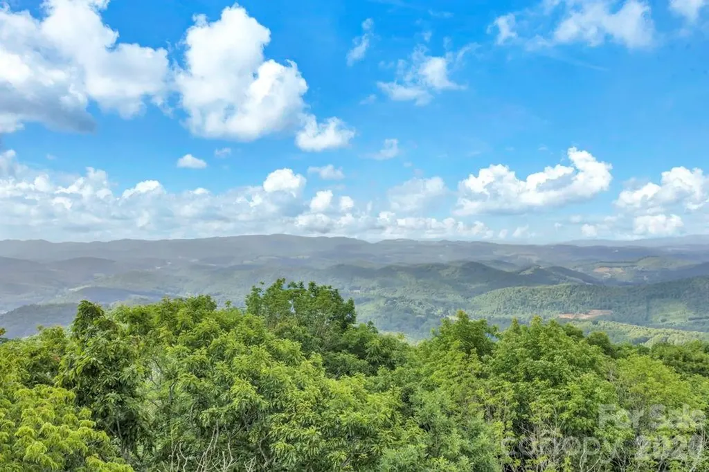 000 Crown Point Road West Jefferson NC 28694