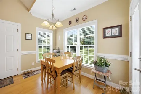684 Pitts Road Catawba SC 29704