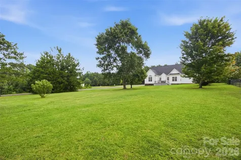 684 Pitts Road Catawba SC 29704
