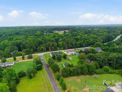 684 Pitts Road Catawba SC 29704