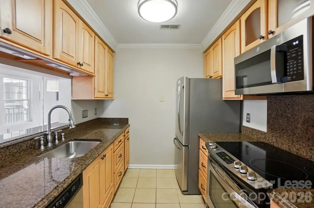5007 Sharon Road Charlotte NC 28210