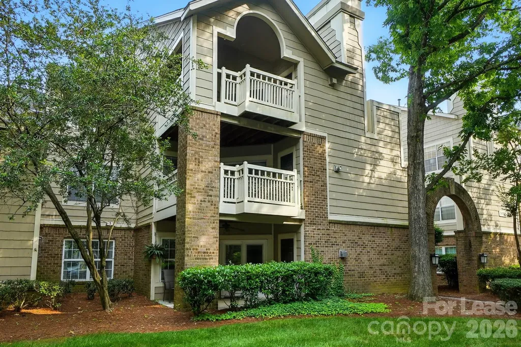 5007 Sharon Road Charlotte NC 28210