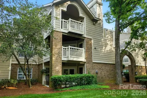5007 Sharon Road Charlotte NC 28210