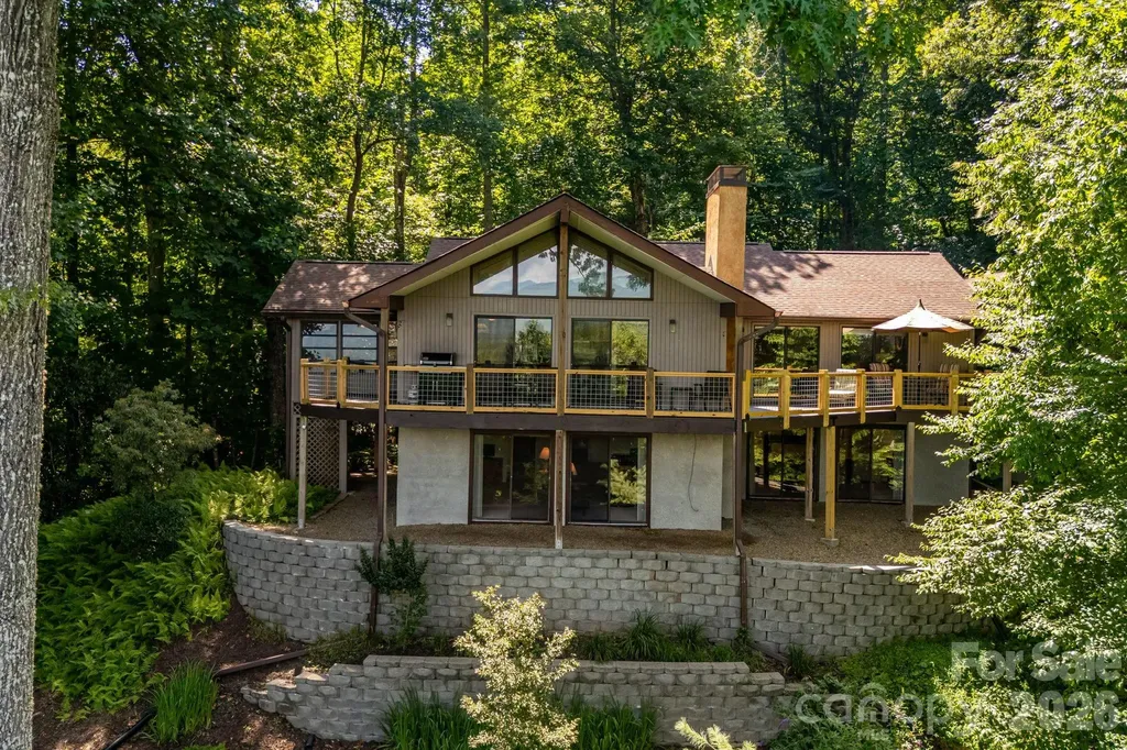 99 Oak Ridge Road Pisgah Forest NC 28768