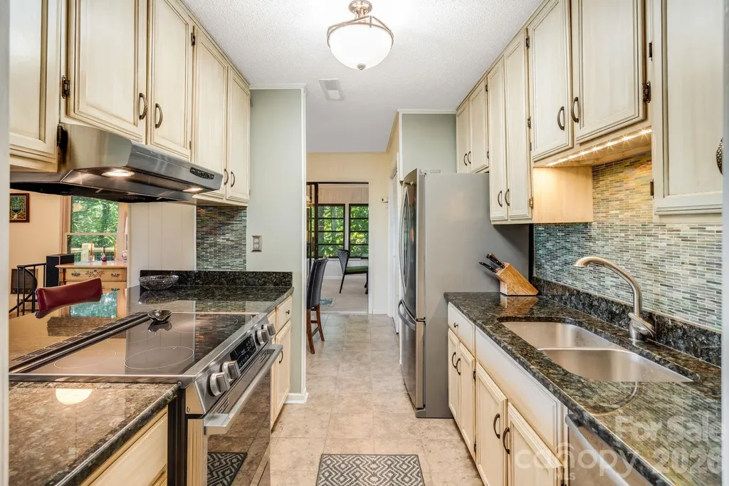 99 Oak Ridge Road Pisgah Forest NC 28768