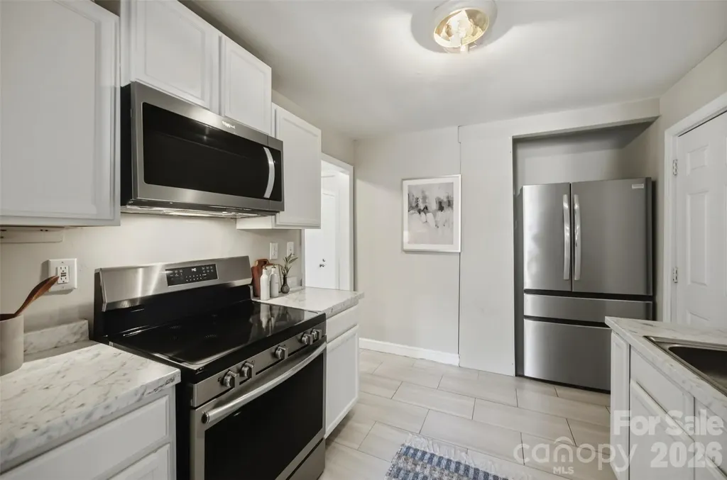2516 Elon Street Charlotte NC 28208