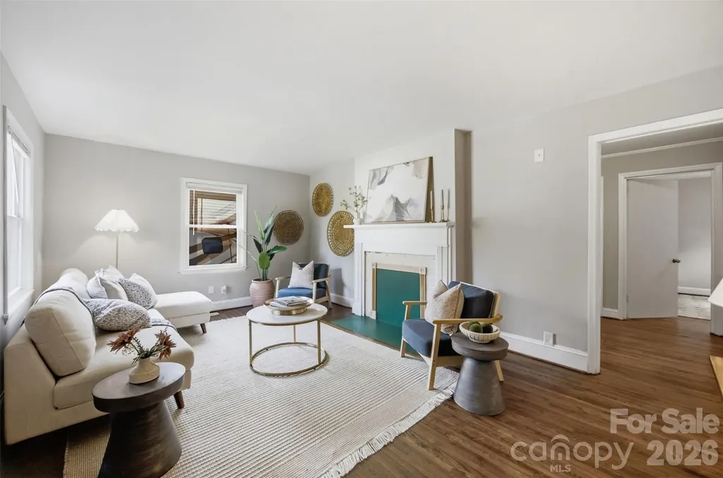 2516 Elon Street Charlotte NC 28208