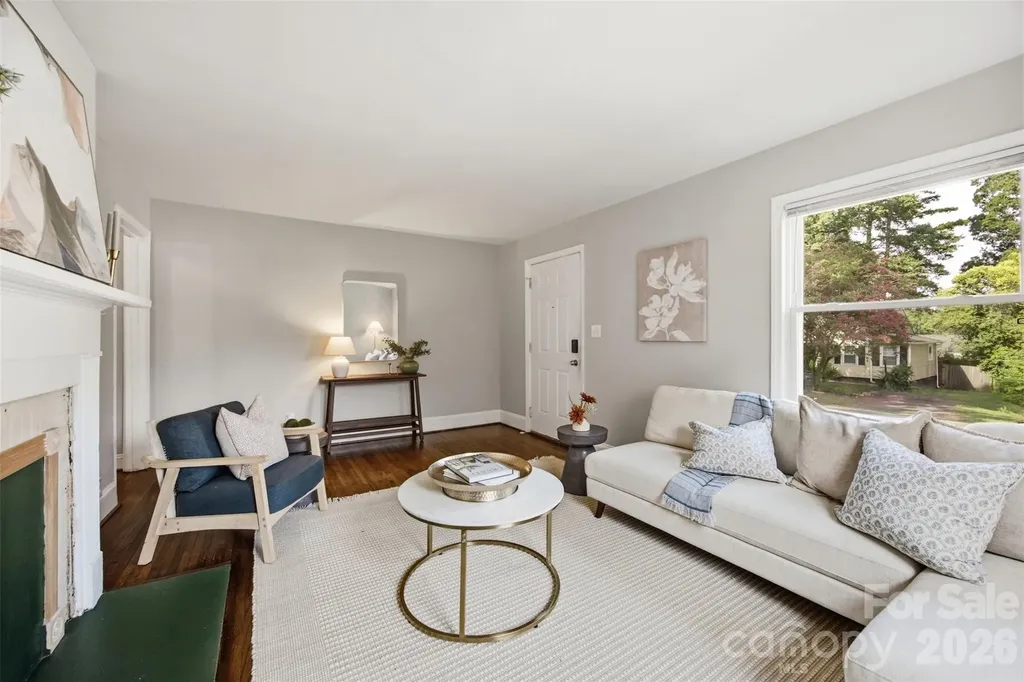2516 Elon Street Charlotte NC 28208