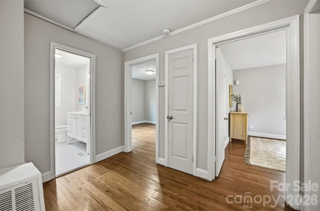 2516 Elon Street Charlotte NC 28208