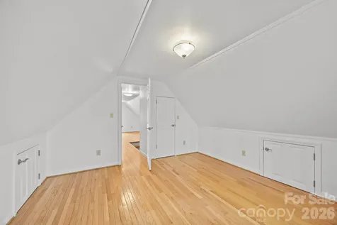 6773 Pinnacle Mountain Road Zirconia NC 28790