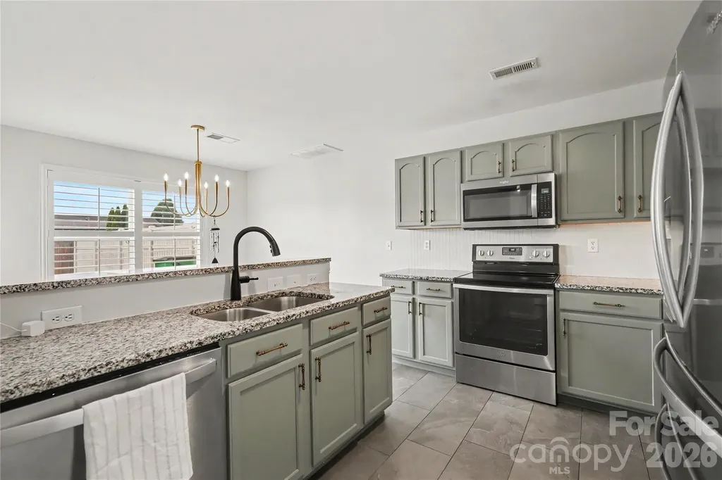 8603 Westhope Street Charlotte NC 28216