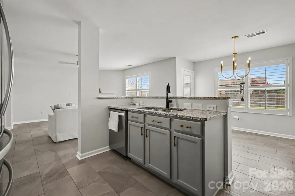 8603 Westhope Street Charlotte NC 28216