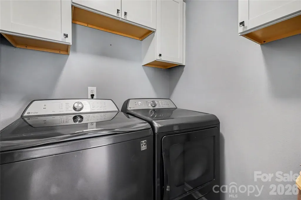 8603 Westhope Street Charlotte NC 28216