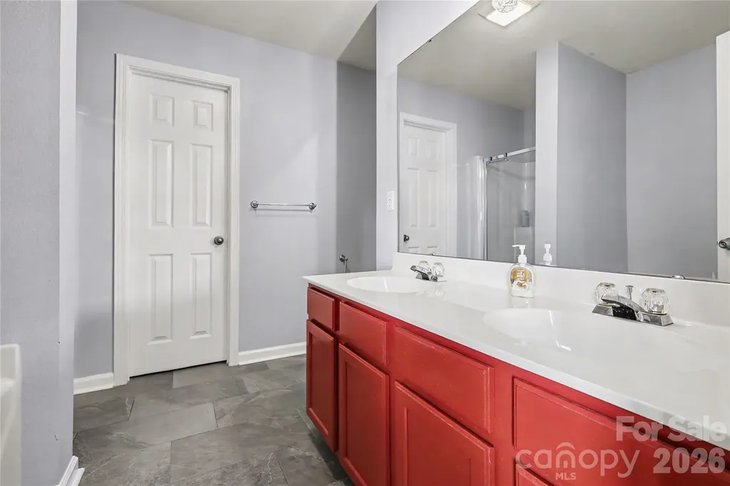 8603 Westhope Street Charlotte NC 28216