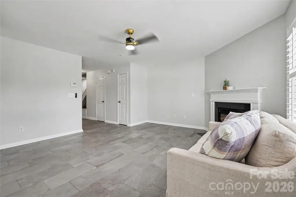 8603 Westhope Street Charlotte NC 28216
