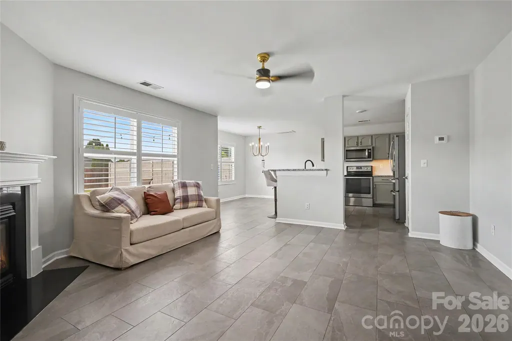 8603 Westhope Street Charlotte NC 28216