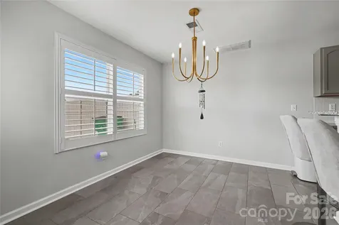 8603 Westhope Street Charlotte NC 28216