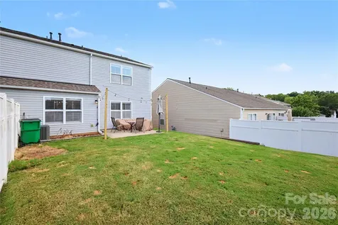 8603 Westhope Street Charlotte NC 28216