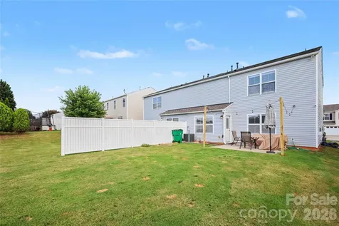 8603 Westhope Street Charlotte NC 28216