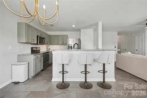 8603 Westhope Street Charlotte NC 28216