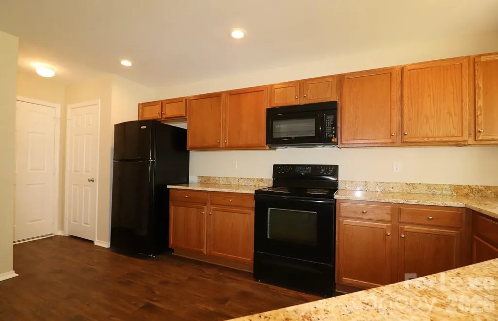 13011 Lake Erie Lane Charlotte NC 28273