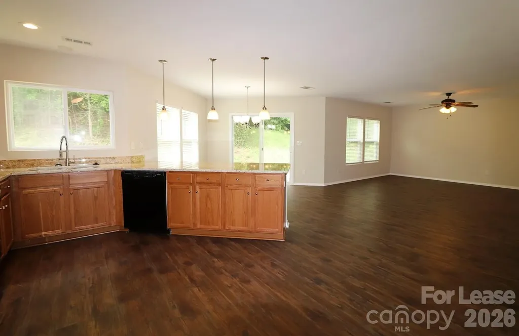 13011 Lake Erie Lane Charlotte NC 28273