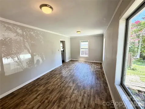 6 Leita Lane Asheville NC 28806