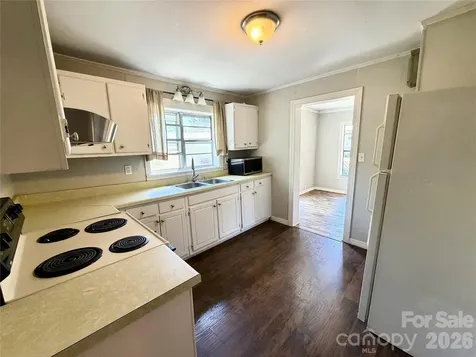 6 Leita Lane Asheville NC 28806