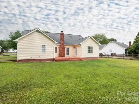 1031 Ridgefield Circle Indian Trail NC 28079