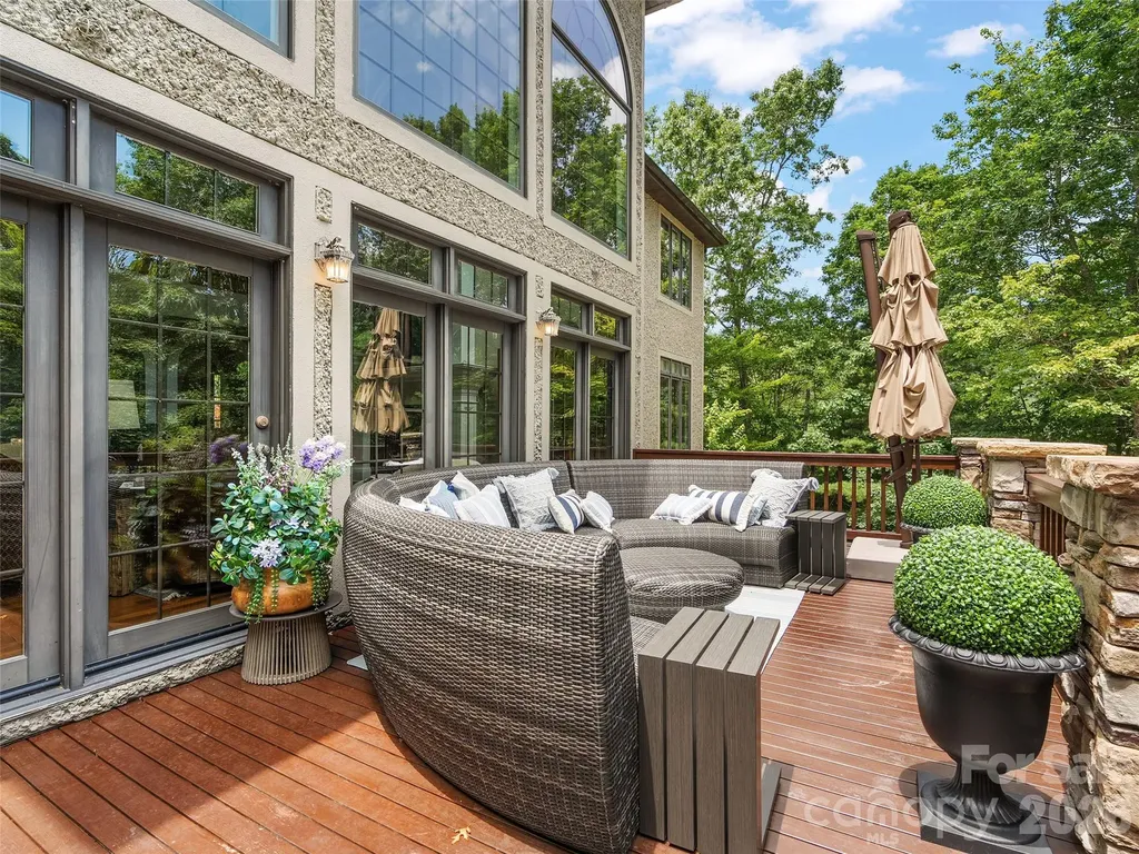 413 Barrington Drive Asheville NC 28803