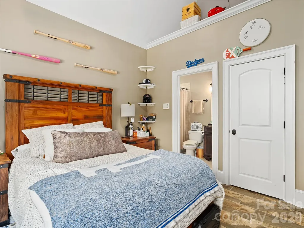 413 Barrington Drive Asheville NC 28803