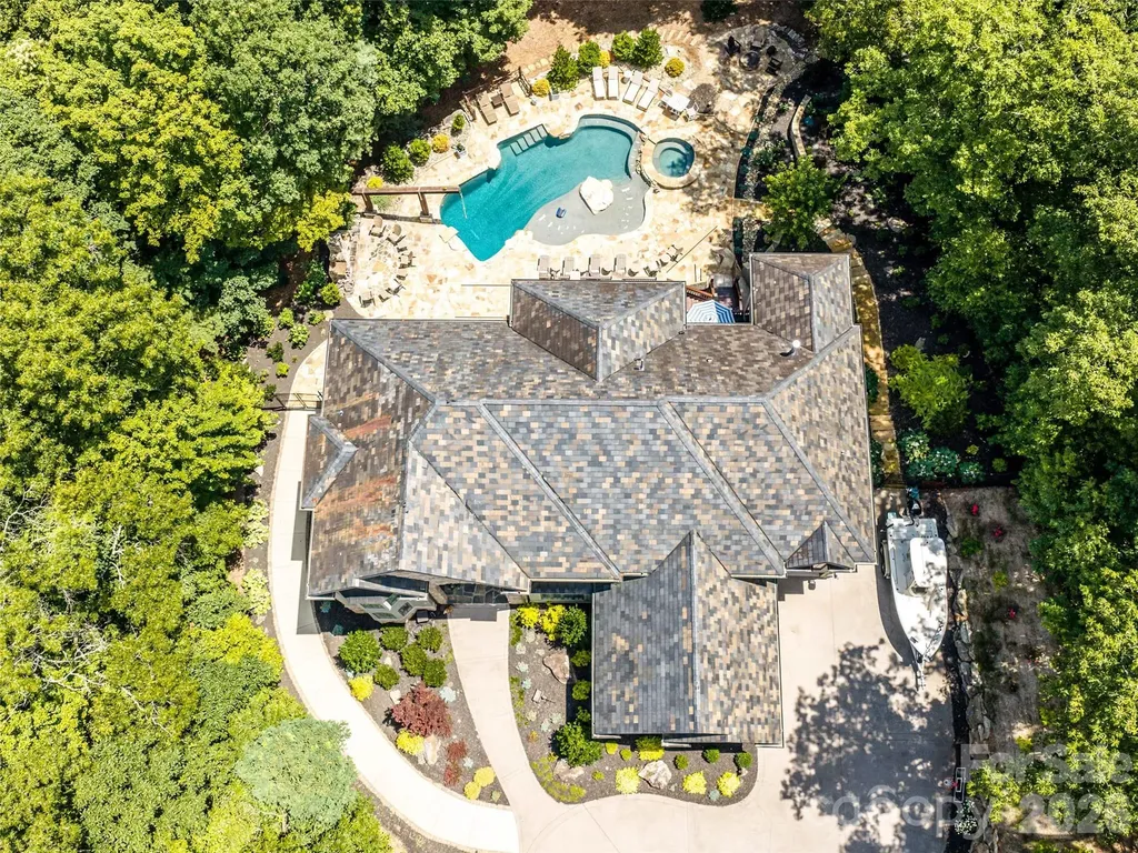 413 Barrington Drive Asheville NC 28803