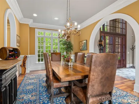 413 Barrington Drive Asheville NC 28803