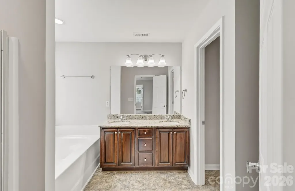 25 Manderley Way Arden NC 28704