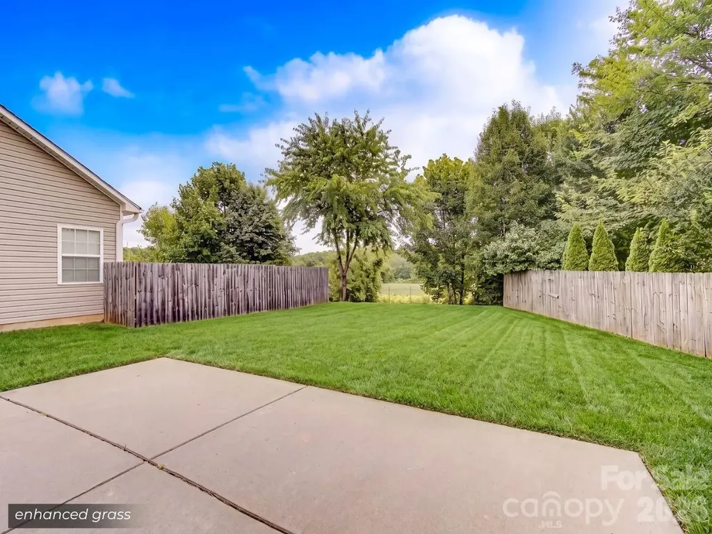 25 Manderley Way Arden NC 28704