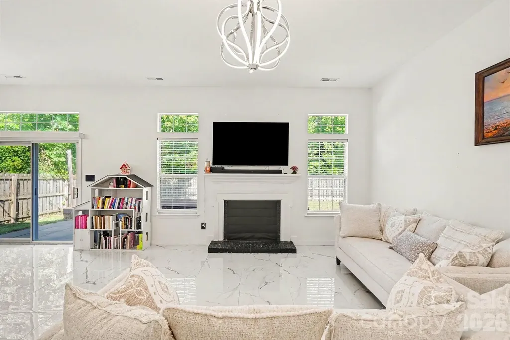 12109 Landing Green Drive Charlotte NC 28277