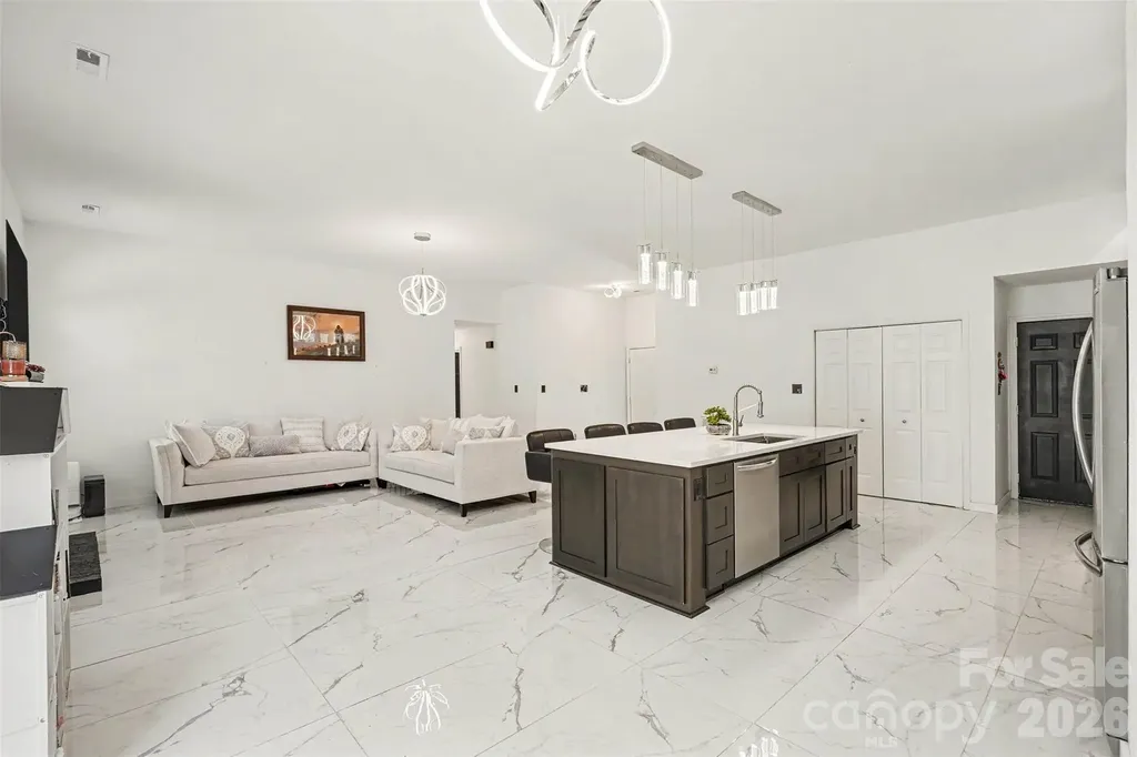 12109 Landing Green Drive Charlotte NC 28277